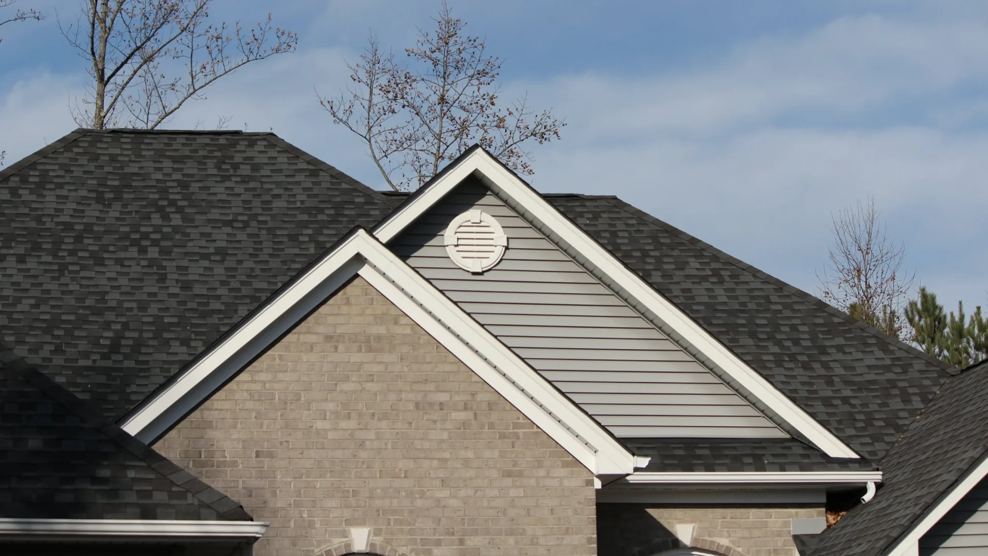 Reliable Roofing Contractor Services Hero Indianapolis , IN